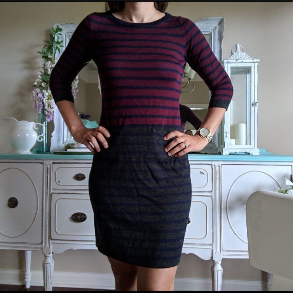 Talbots Burgundy Charcoal Gray Navy Striped Sweater Dress Women’s Size Small P